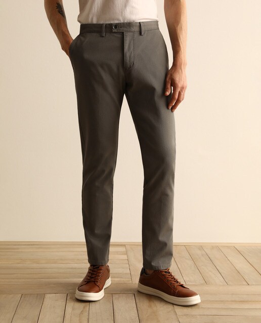 Calças chino de homem de corte slim cinzentas