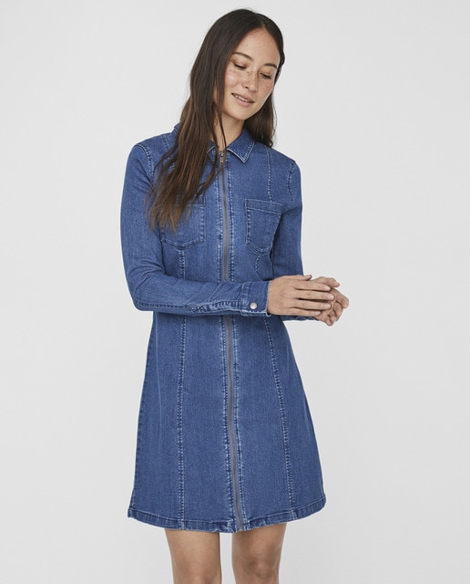 Vestido curto de ganga com manga comprida