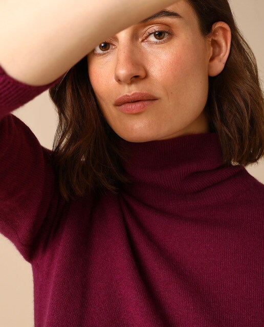 Jersey de mujer 100% cashmere con cuello alto