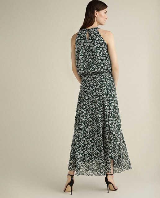 Vestido fluido con escote halter