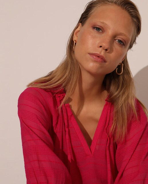 Vestido midi con manga francesa