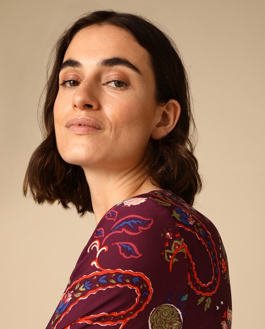 Vestido tipo túnica com estampado paisley