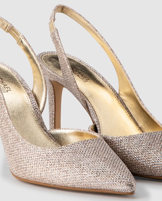 Zapatos de salón de mujer Michael Kors destalonados de color oro