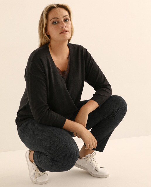 Camisola de malha cruzada tamanhos grandes com renda