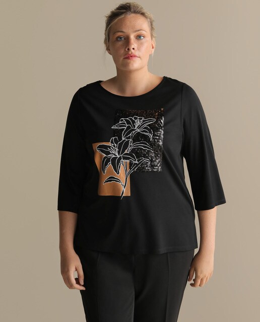 T-shirt tamanhos grandes com estampado e manga 3/4
