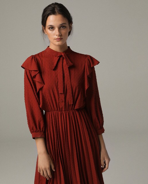 Vestido midi com plumeti