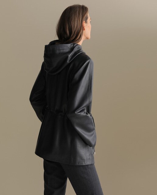 Parka de mujer 100% piel con capucha