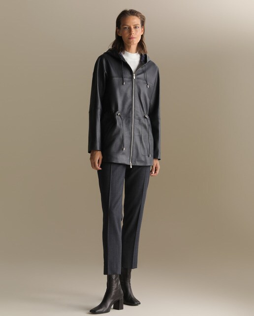 Parka de mujer 100% piel con capucha