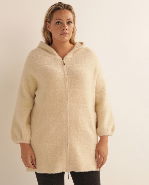 Abrigo largo de mujer talla grande con lurex