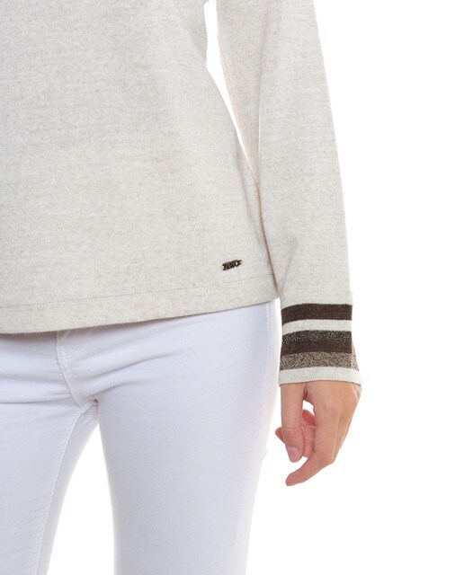 Camisola de malha com decote em bico