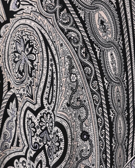 Vestido curto de malha com estampado