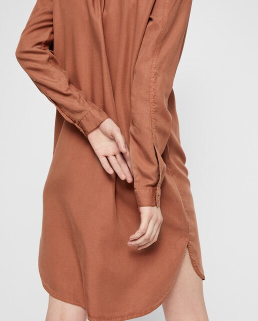 Vestido curto estilo camisa