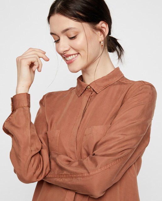 Vestido curto estilo camisa