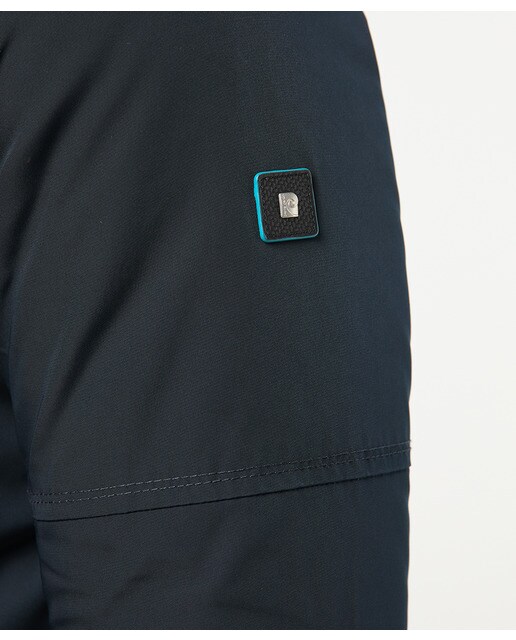 Chaqueta de abrigo de hombre azul con multibolsillos