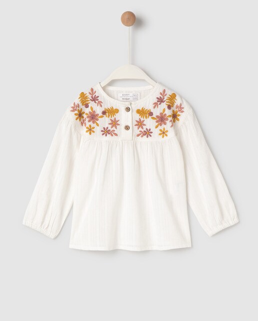 Blusa de bebé niña blanca flores bordadas