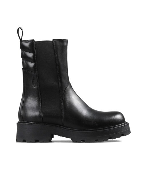 Botins em pele pretos