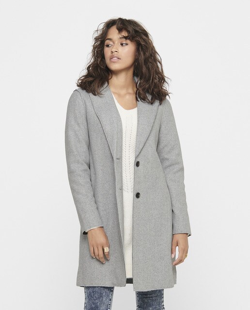 Abrigo de mujer tipo blazer con botones