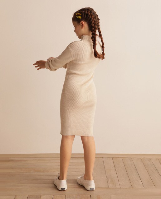 Vestido canelado cru