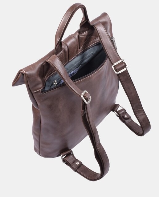 Mochila castanha com fivela