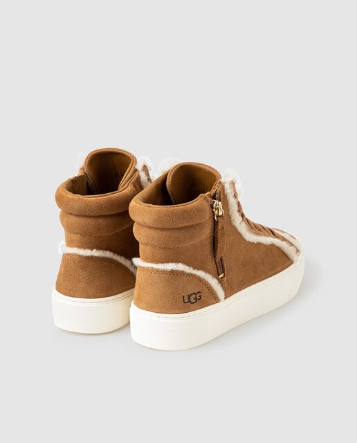 Zapatillas de mujer de piel Ugg de color marrón con cordones