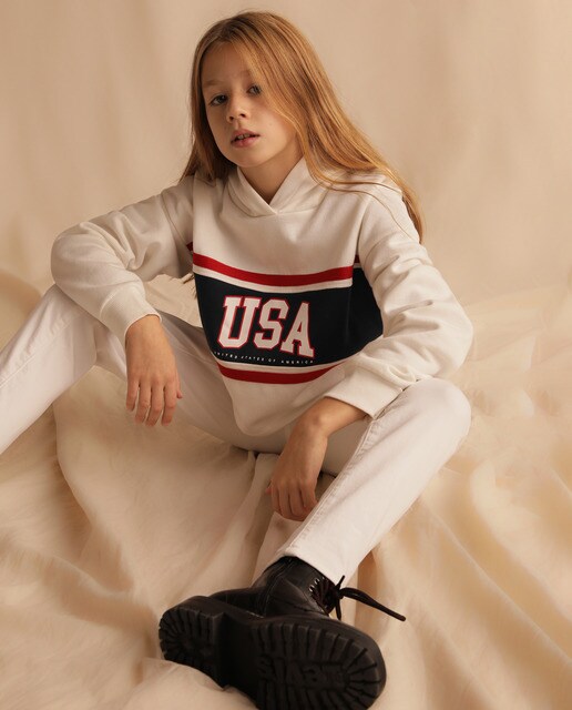 Sweatshirt branca ''USA'' com capuz