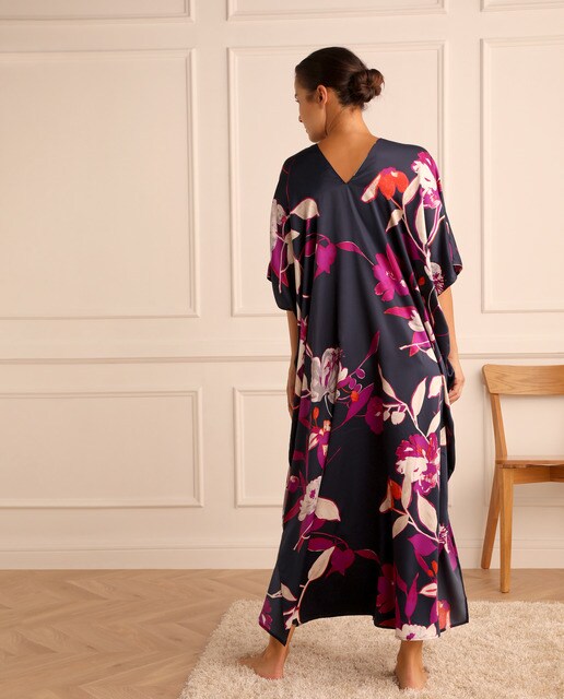 Kaftan comprido Odessa estampado com decote em bico