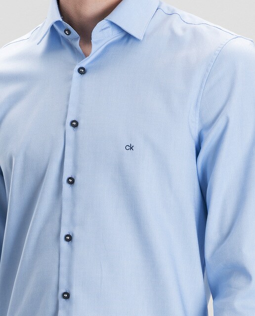 Camisa de homem slim lisa azul