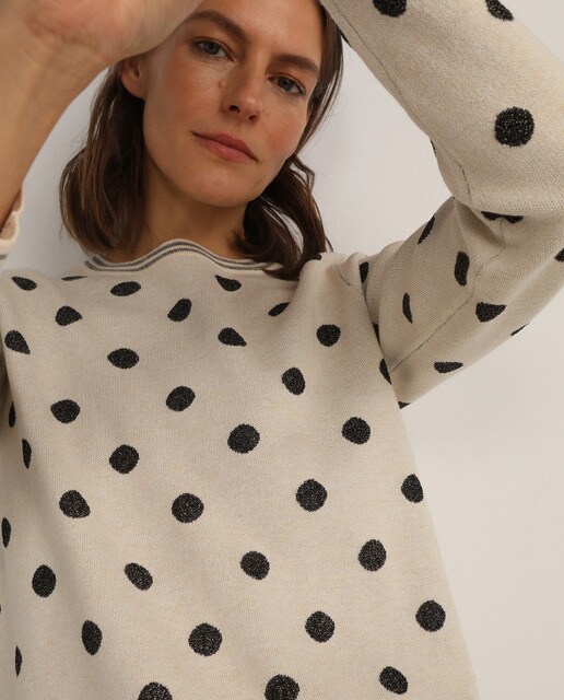 Camisola de malha com jacquard às bolinhas e com fio metalizado