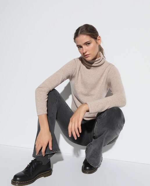 Jersey de mujer 100% cashmere con cuello cisne