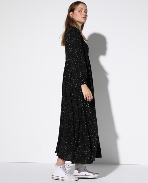 Vestido com estampado à frente e elásticos