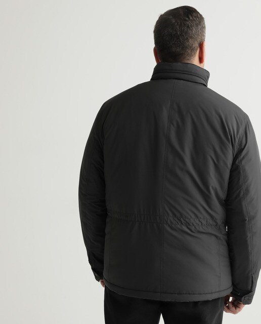Parka cinzenta de homem com quatro bolsos tamanhos grandes
