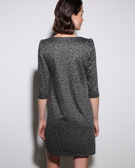 Vestido curto de malha jacquard com animal print de leopardo