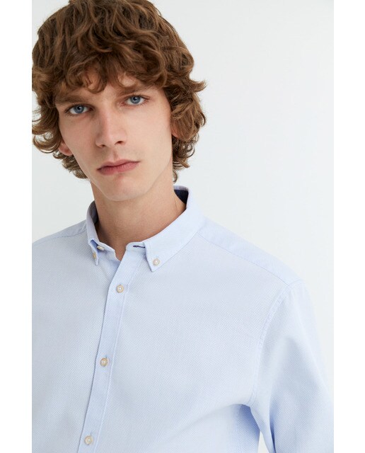 Camisa de hombre slim lisa azul claro