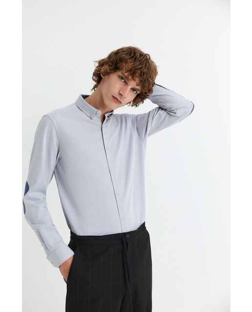 Camisa de hombre slim lisa gris claro