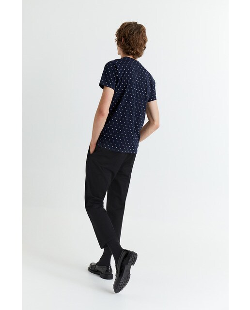 Camiseta de hombre azul marino de manga corta