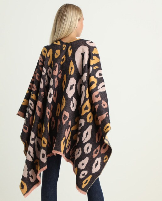 Capa con estampado animal print en tono marrón
