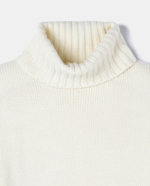 Jersey de mujer cuello cisne básico
