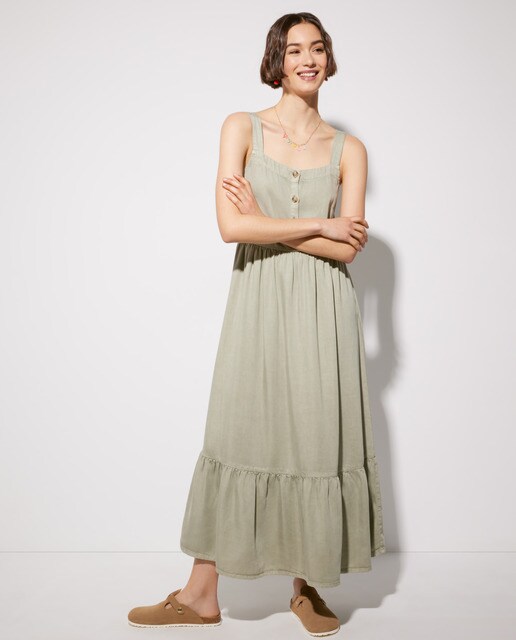 Vestido de tirantes con volante