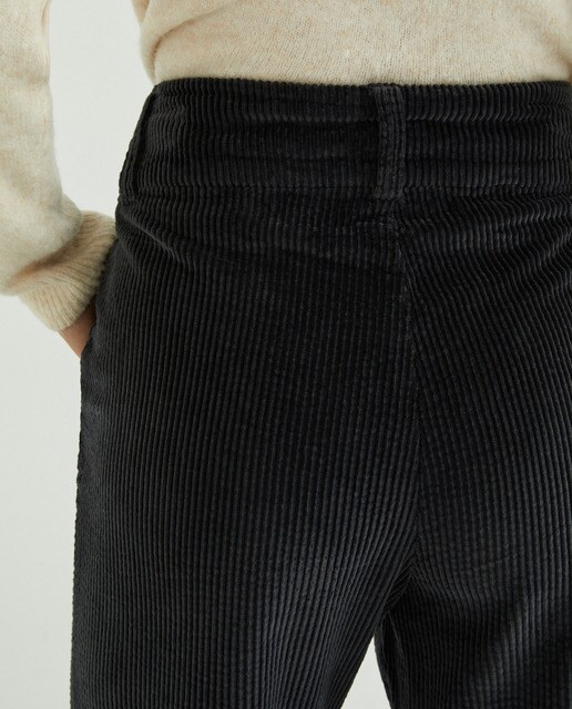Pantalón pana mujer doble botón
