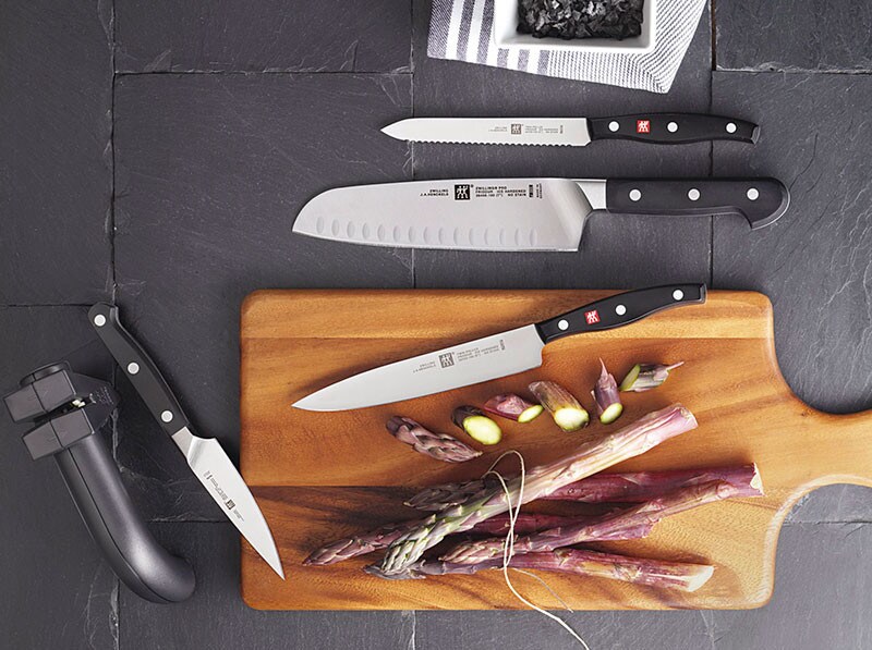 Zwilling · ¿Qué cuchillo necesitas? Zwilling · ¿Qué cuchillo necesitas?