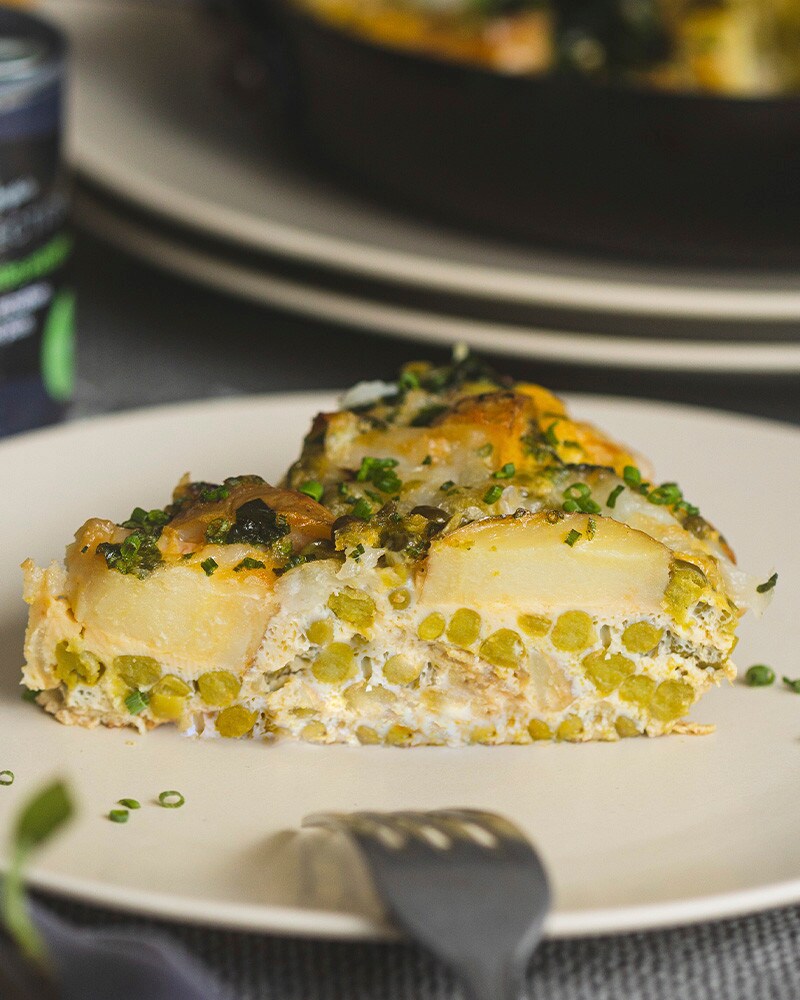 Frittata de queijo de cabra e ervilhas Frittata de queijo de cabra e ervilhas