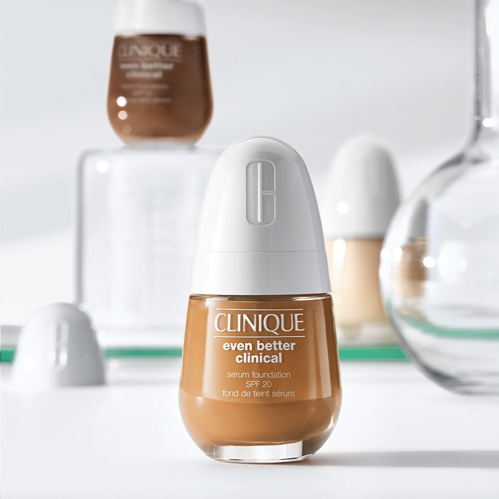 Clinique - BASES DE MAQUILLAJE Clinique - BASES DE MAQUILLAJE
