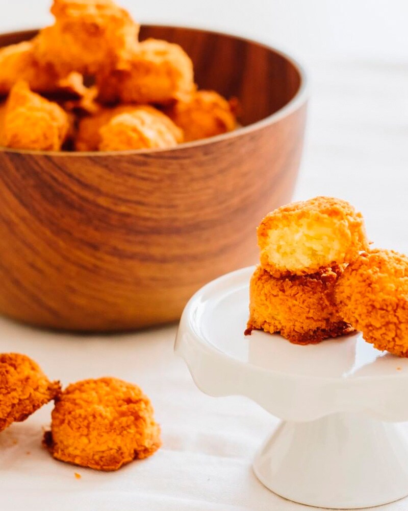 Bolinhos de Coco Bolinhos de Coco