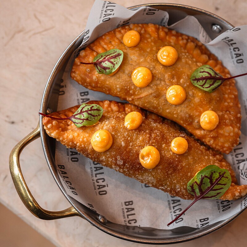 Pastel de Massa Tenra de Alheira Pastel de Massa Tenra de Alheira