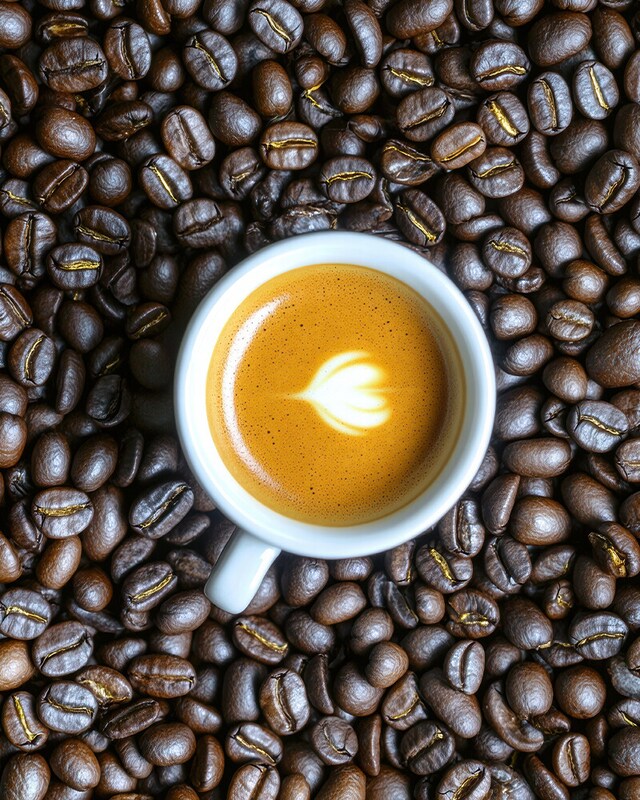 Cómo hacer la mejor receta de café espresso paso a paso como un profesional Cómo hacer la mejor receta de café espresso paso a paso como un profesional