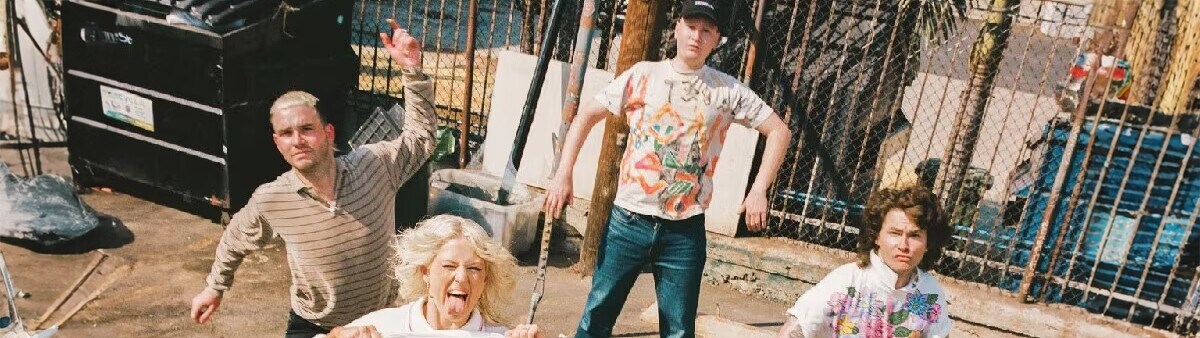 Amyl and The Sniffers Amyl and The Sniffers
