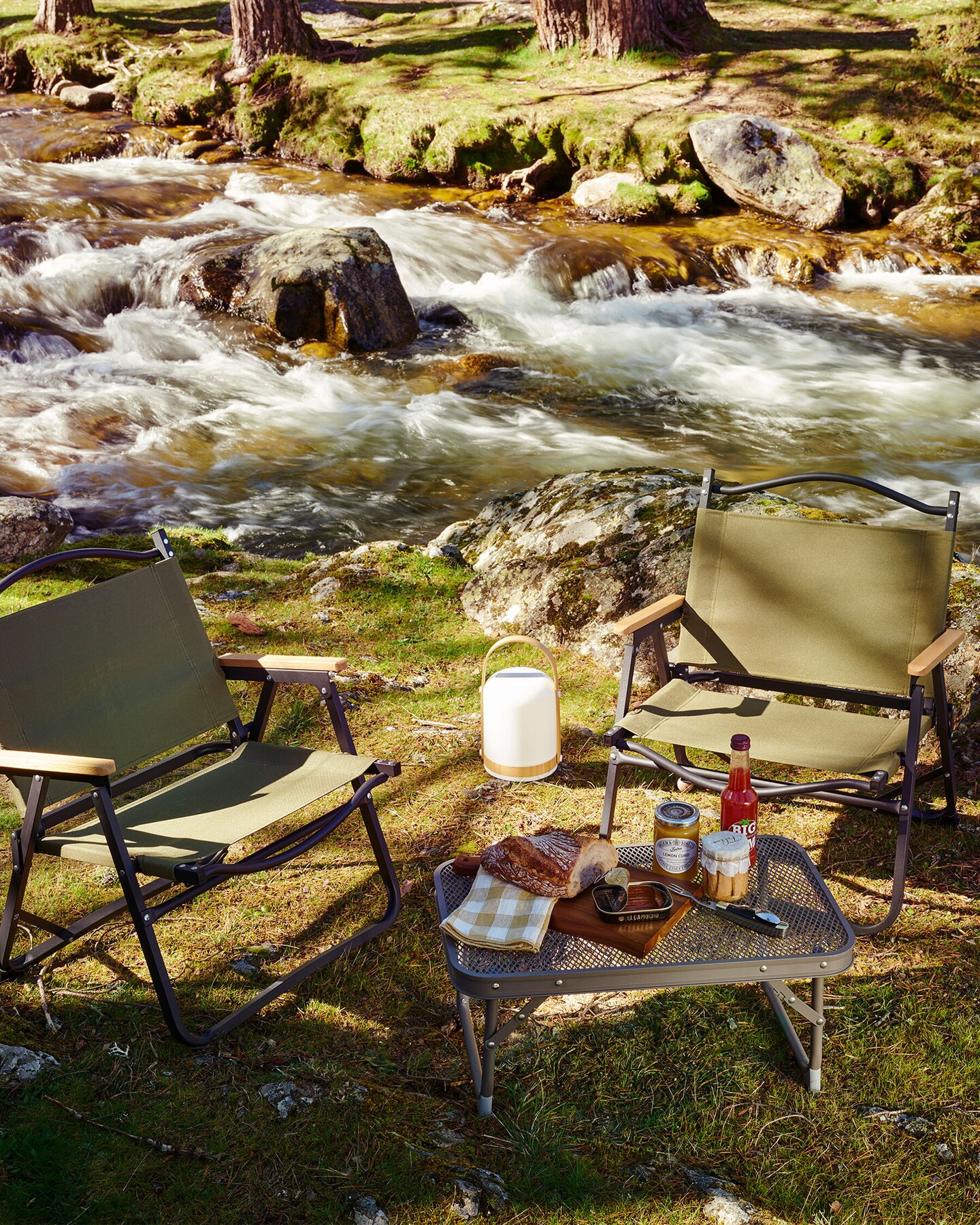 CÁPSULA CAMPING CÁPSULA CAMPING