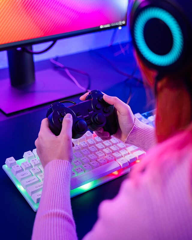 Gaming Gaming