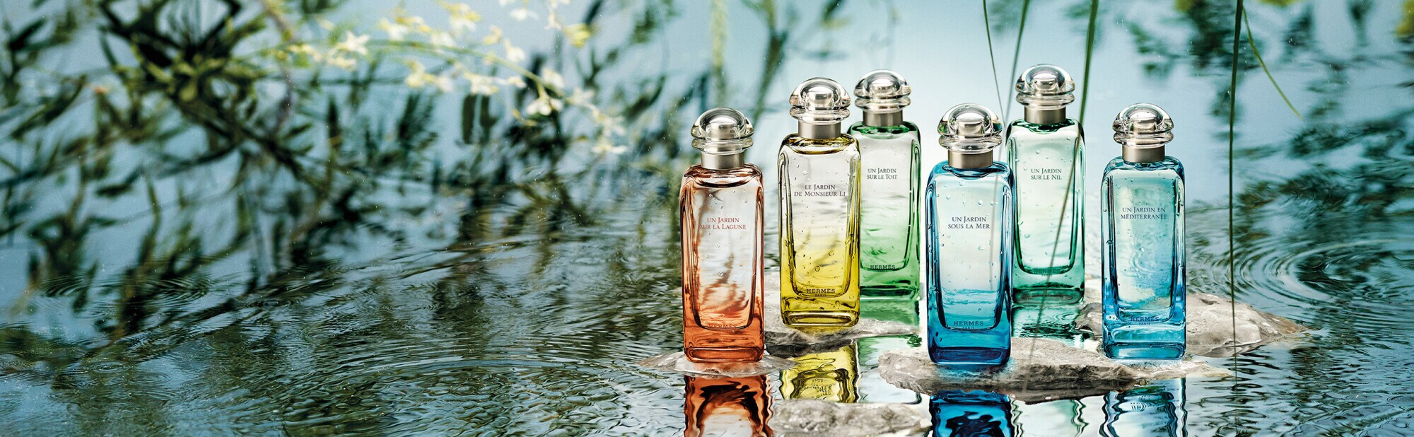 LES PARFUMS - JARDINS LES PARFUMS - JARDINS