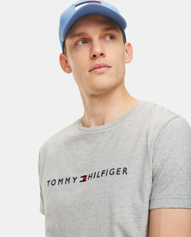 Tommy Hilfiger - T-shirt de homem cinzenta de manga curta Tommy Hilfiger - T-shirt de homem cinzenta de manga curta